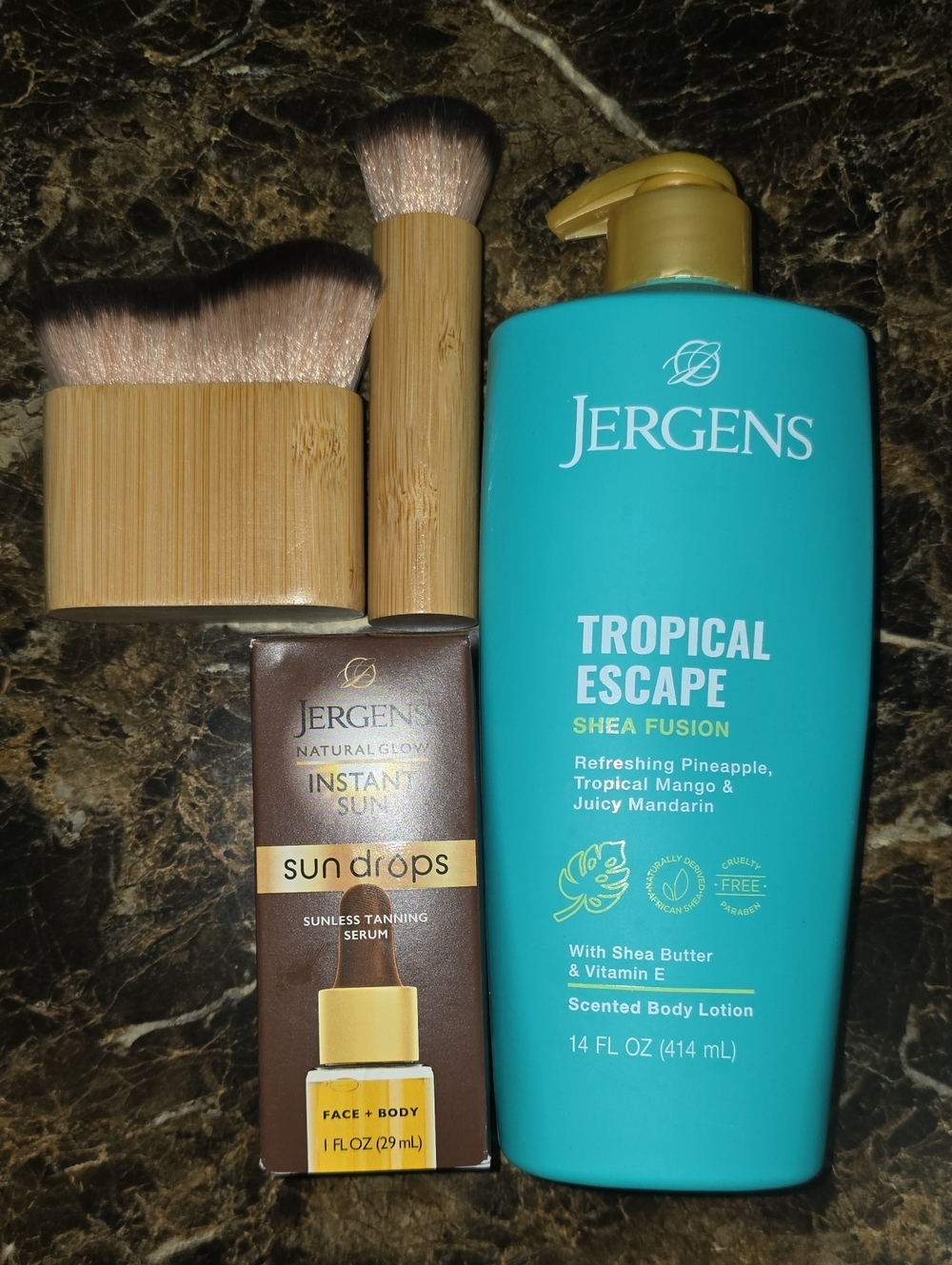 JERGENS Tropical Escape Shea Fusion Scented Body Lotion - Turquoise